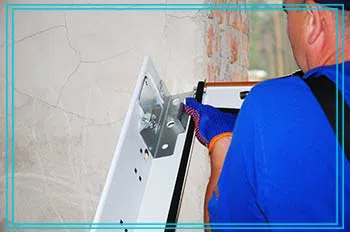 Trust Garage Door Service Fitchburg, MA 978-792-3093 - garage-door-installation-gdr-10m